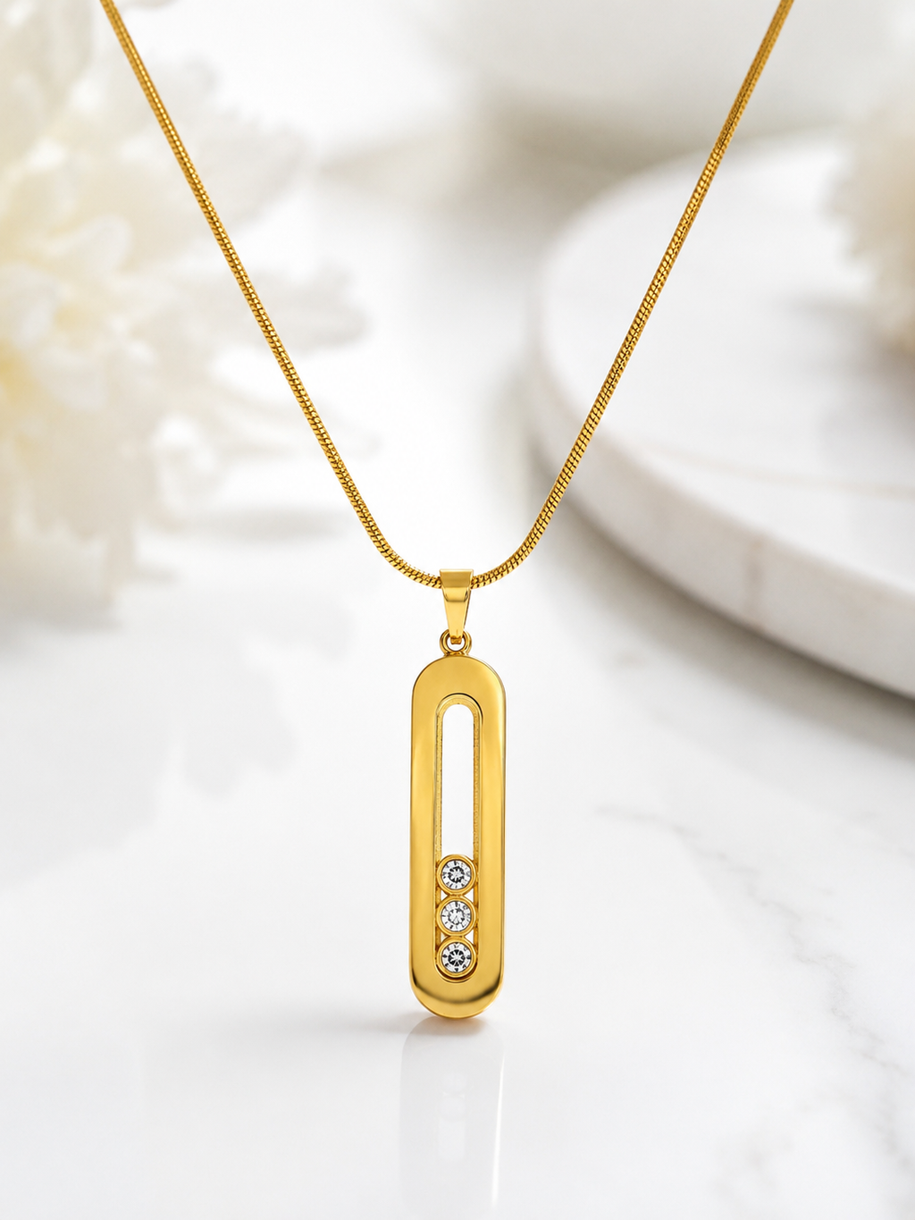 Nova Loop Necklace