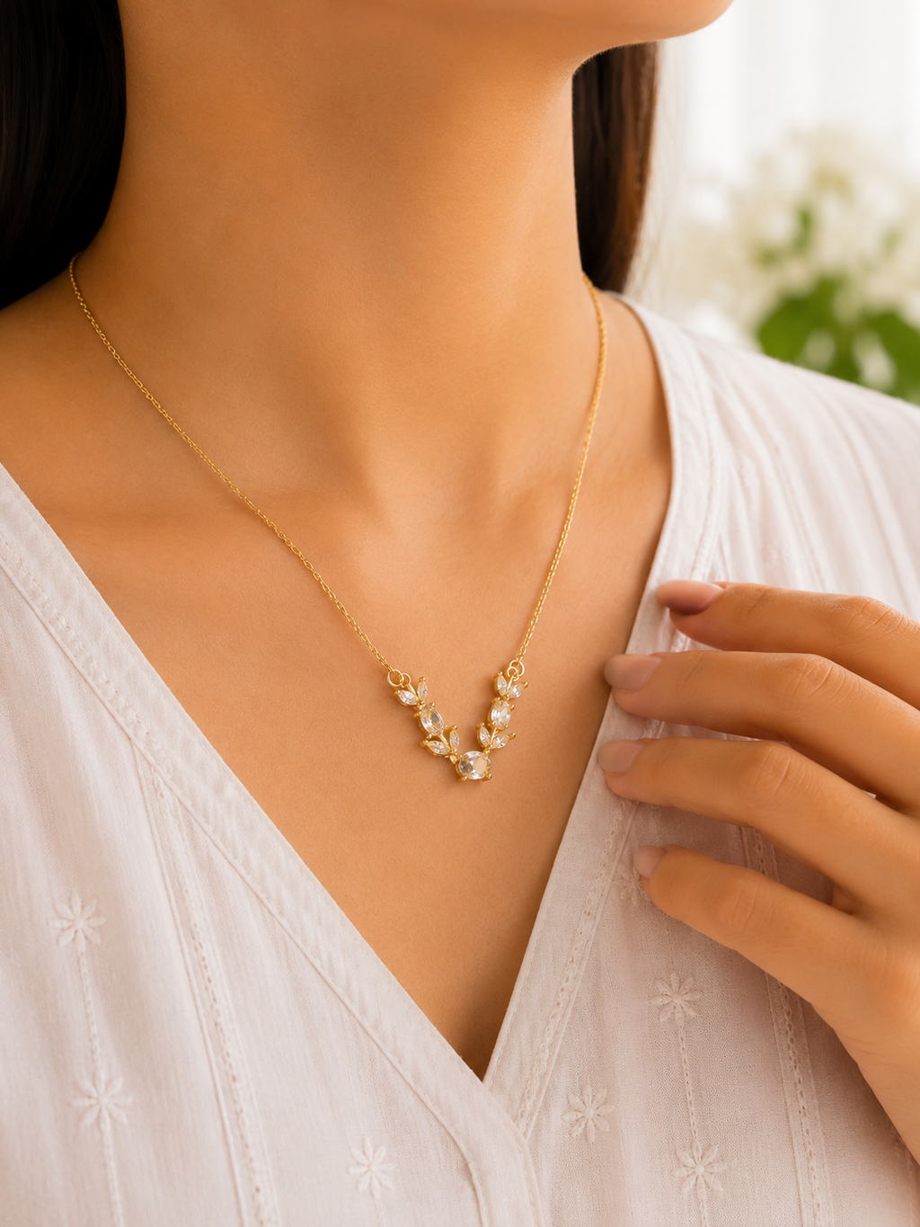 Golden Crystal Leaf Necklace