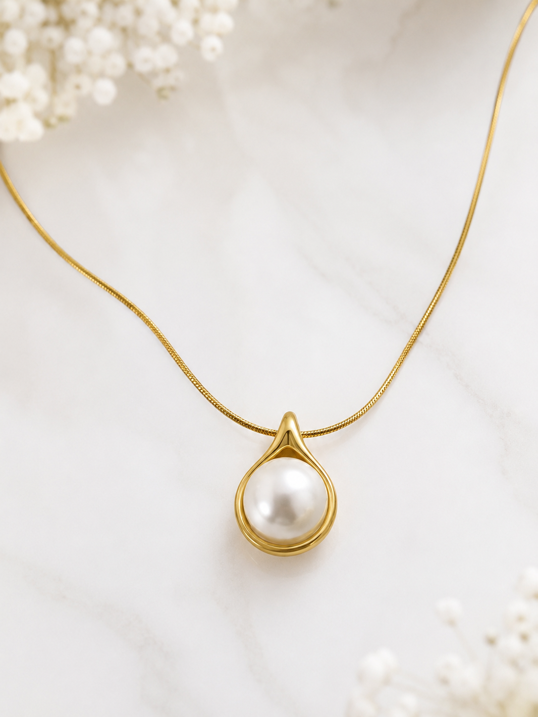 Golden Pearl Drop Necklace