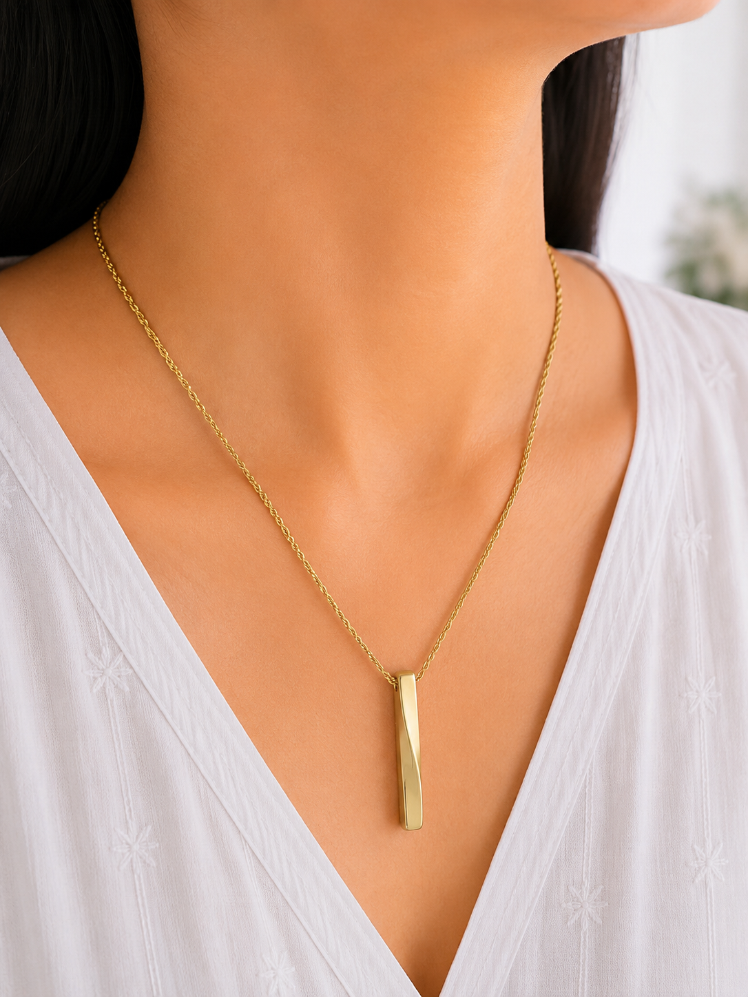 Golden Minimal Bar Necklace