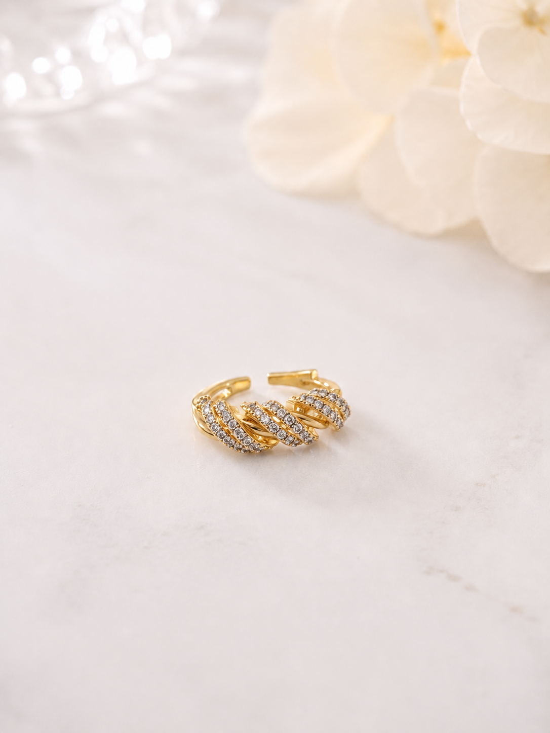 Twisted Crystal Ring